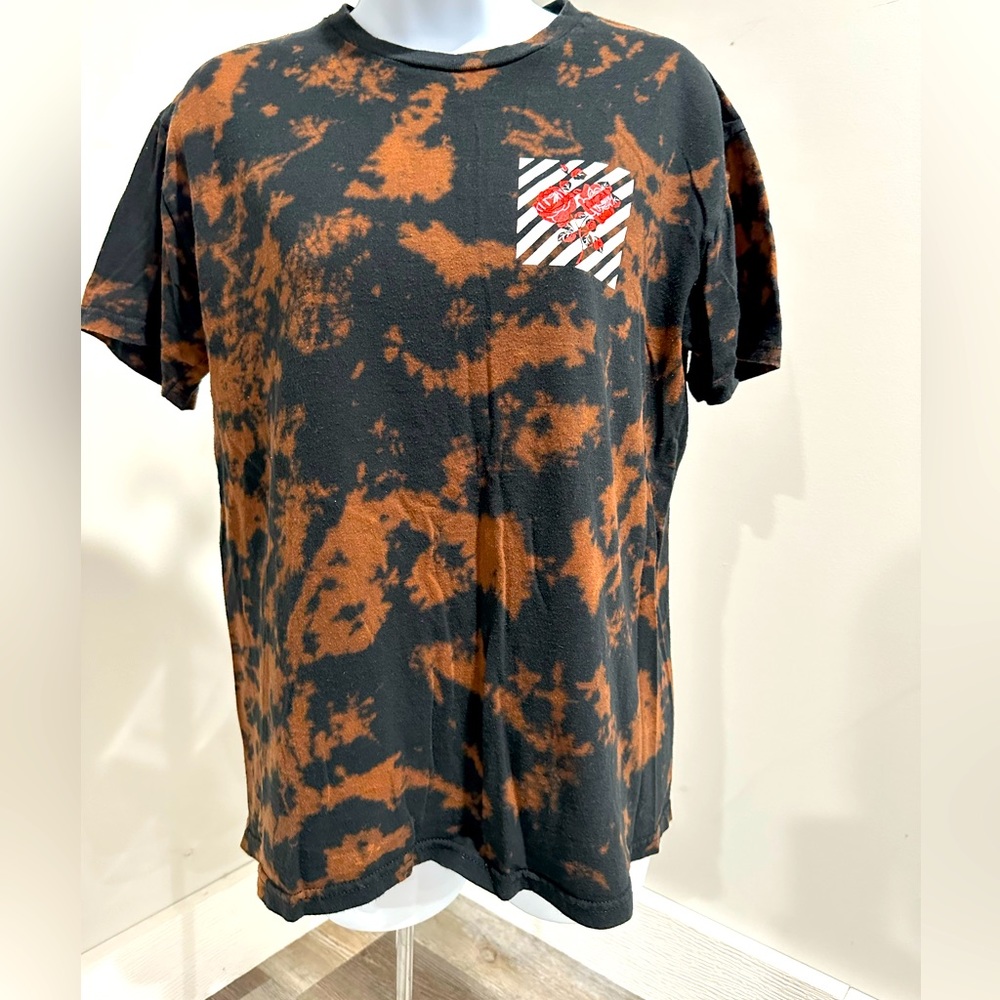 Oversized, distressed, graphic women’s T-shirt